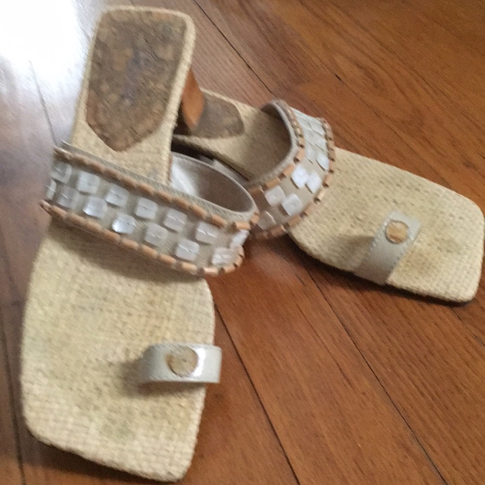 Sandals - Picture 5 of 5